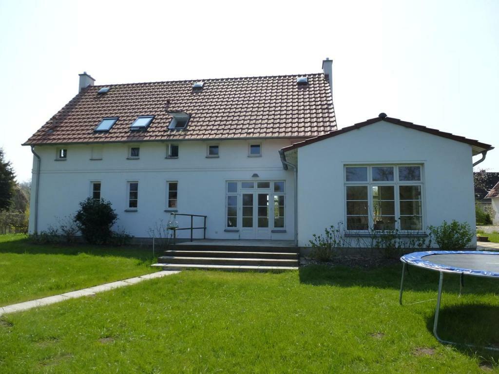 Traumhaftes Luxus-Ferienhaus Warnkenhagen  Extérieur photo