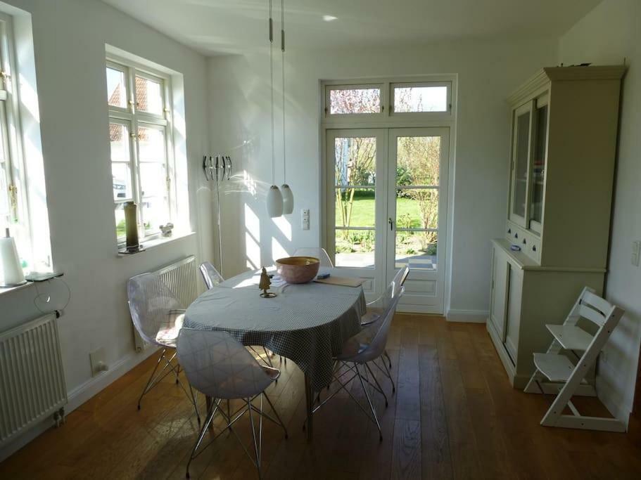 Traumhaftes Luxus-Ferienhaus Warnkenhagen  Extérieur photo